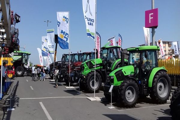 EXPOAGROUTIL Expoziție de utilaje și echipamente agricole 