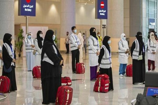 Vor putea reveni la locul de muncă doar dacă s-au vaccinat! Ce interdicții mai au în Arabia Saudită persoanele care nu se vaccinează sau nu au trecut prin boală