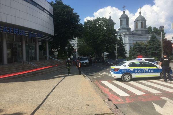 Alertă falsă cu bombă la Teatrul Jean Bart din Tulcea