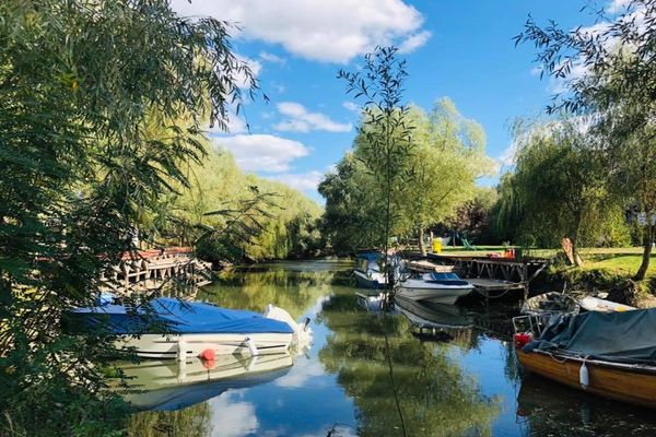 Prohibiția la pescuit s-a încheiat