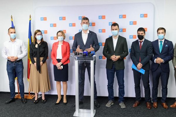 Dan Barna după respingerea moțiuni de cenzură: ”Nimeni nu mai vrea să facă parte din istoria pe care o construiește PSD”