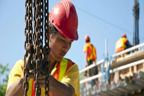 România importă muncitori filipinezi