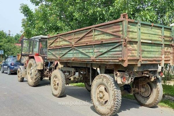 Tulcean cu permis de conducere necorespunzător, depistat de polițiștii de frontiera brăileni, la volanul unui tractor neînmatriculat