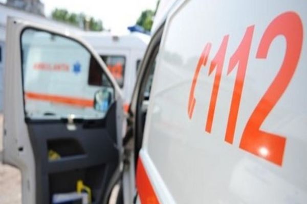 Atenție la neatenție. Accident cu două victime în Tulcea