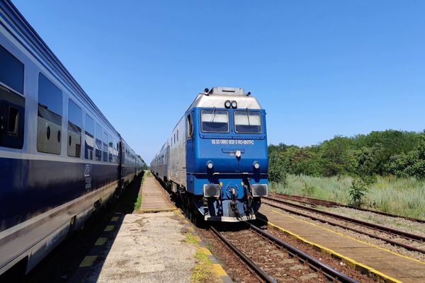 Circulaţia feroviară pe ruta Bucureşti – Constanţa a fost reluată