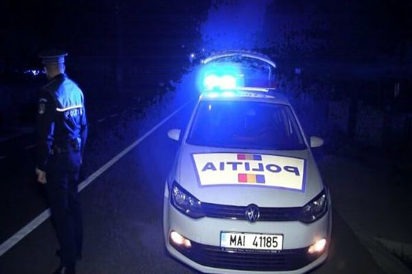 Accident produs de un șofer de 19 ani