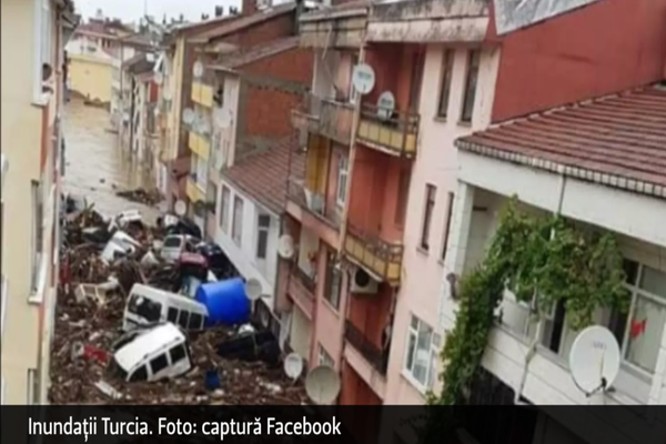 Un ciclon format în Marea Neagră a făcut prăpăd în Turcia