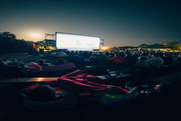 ANONIMUL IIFF, deschis cu premiera naţională „Land”