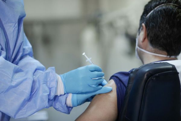 Corturi de testare și vaccinare anti COVID- 19 la RowmaniaFEST-10