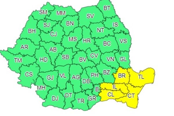 Cod galben de ploi însemnate până duminică dimineață