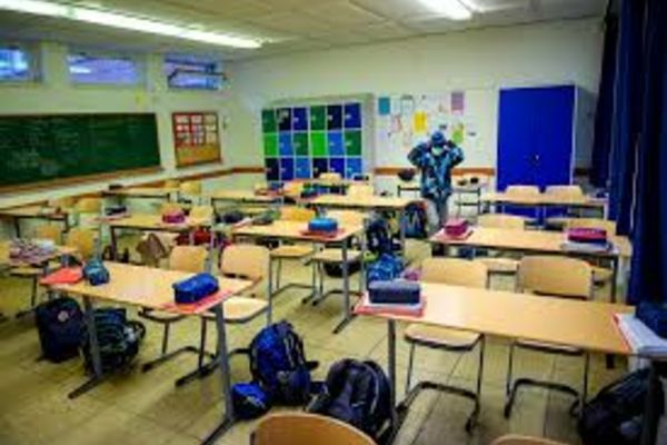 After-school-urile rămân deschise, a anunțat ministrul Educației