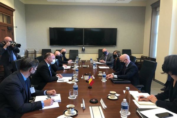 Bogdan Aurescu, anunț despre ridicarea vizelor pentru români în SUA - Decizia includerii în Programul Visa Waiver