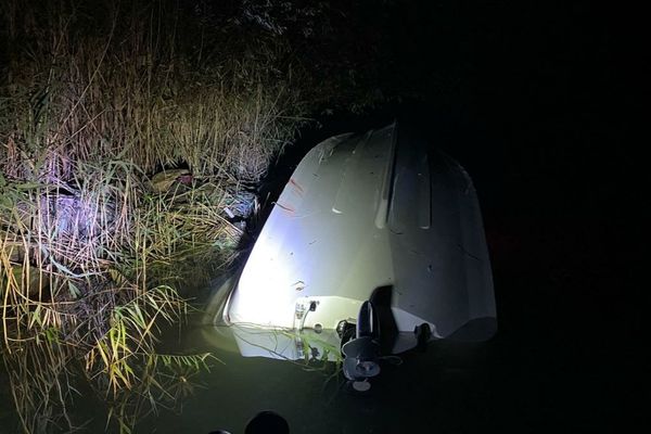 Răsturnați cu barca-n Dunăre de un barcagiu ”aghesmuit bine”