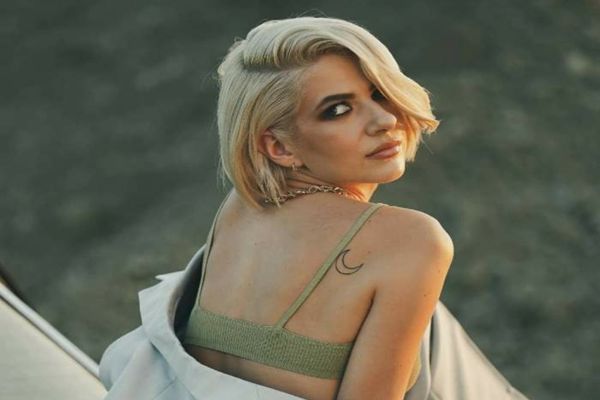 Lidia Buble, audiată de DIICOT - Cântăreața a fost interceptată în momentul în care voia să dea mită