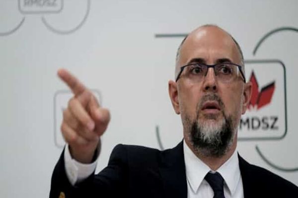 Kelemen Hunor se opune testării gratuite: Nu se poate să îți plătească statul. Nu vrei vaccin, vrei teste