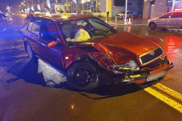 Neatenția la volan face victime. 4 răniți într-un accident în Tulcea