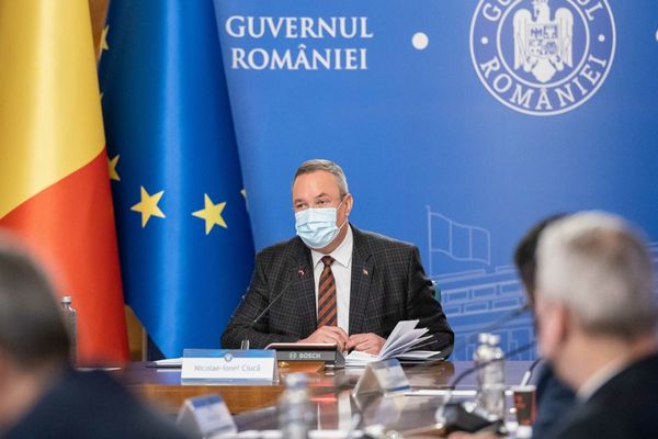 Premierul Ciucă după întâlnirea cu Federațiile sindicale din sănătate: ”Guvernul este deschis dialogului social și suntem aici pentru a găsi împreună soluții”
