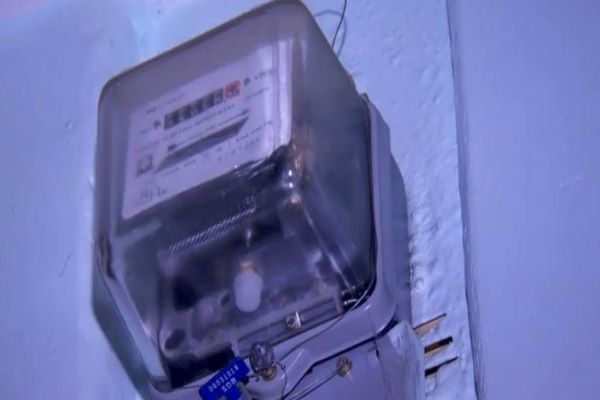 Ministrul Energiei anunță sprijin suplimentar pentru consumatorii afectați de prețurile mari la electricitate și gaz: "Am informat Comisia Europeană"