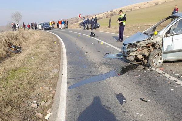 Motociclist mort în urma unui teribil accident în județul Tulcea   