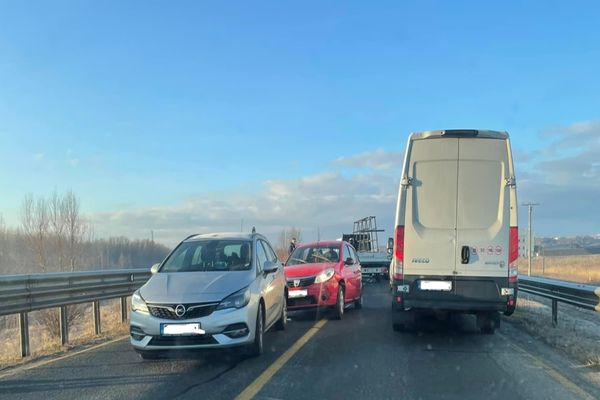 Accident pe DN 22B, în zona Podului suspendat peste Dunăre