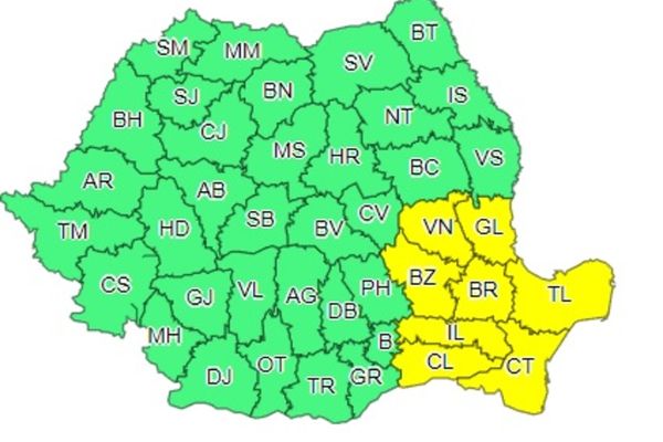 Cod galben de intensificări ale vântului şi ninsori viscolite