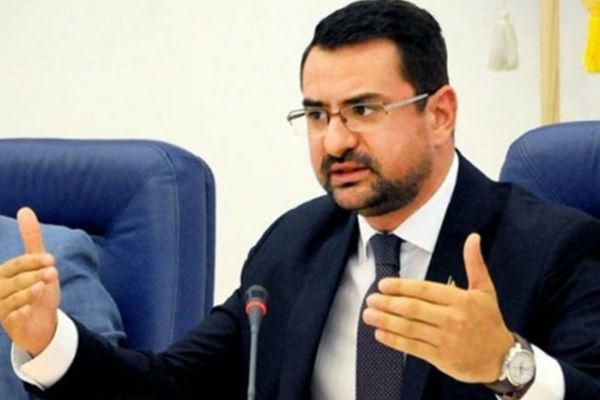 Ministrul Agriculturii susține plafonarea preţurilor alimentelor! Costuri umflate pe drumul de la fermă spre raft