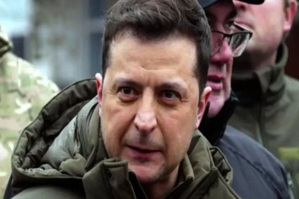 Zelenski cere trupelor ruse să se predea. Mesaj pentru soldați: De ce să muriţi? Pentru ce? Vă ofer o șansă la viață!