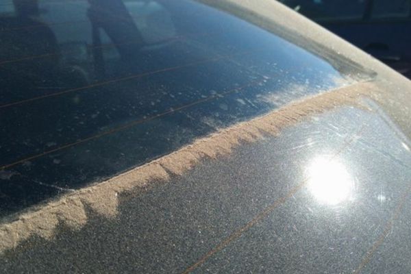 Un nor cu praf saharian ajunge din nou în România