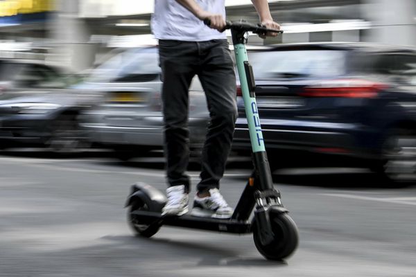 Reguli de circulație pentru trotinete electrice