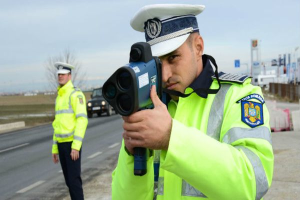Peste 200 de polițiști vor fi la datorie pentru siguranța sărbătorilor de Florii și a Paștelui catolic