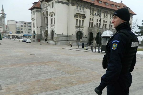 FOTO Misiune internațională încheiată cu succes pentru un jandarm