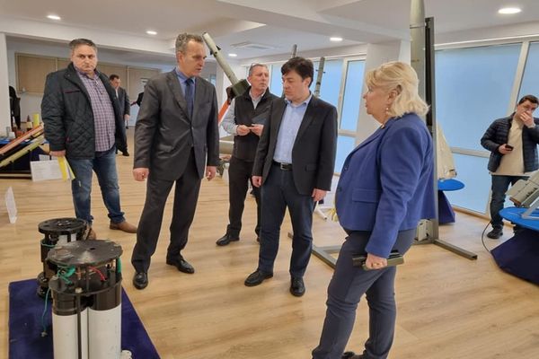 Ministrul Economiei, Florin Spătaru: România, gata să fabrice muniție cu efect perforant termobaric pentru MApN