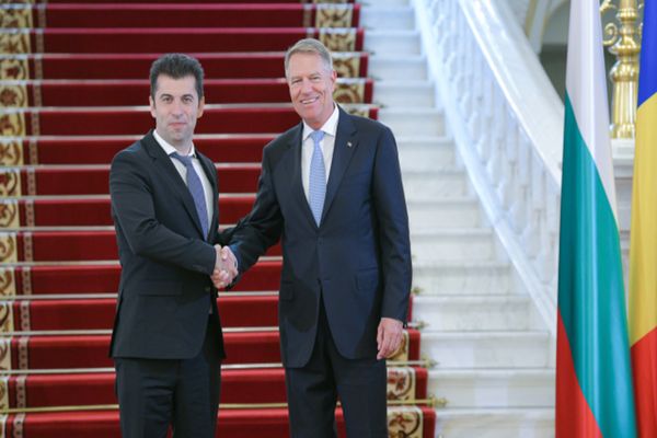 VIDEO Klaus Iohannis, discuții cu premierul Bulgariei: Dunărea, importanță strategică majoră pe fondul conflictului din Ucraina