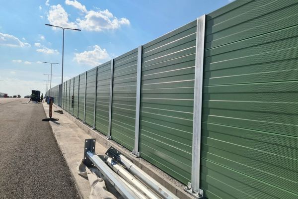 Atenție, șoferi! Acțiuni de montare a panourilor fonoabsorbante pe Autostrada A2