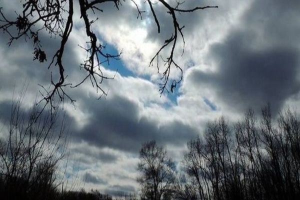 Vremea 2 aprilie - Temperaturi scăzute în toată țara - Cod galben de precipitații abundente și vijelii