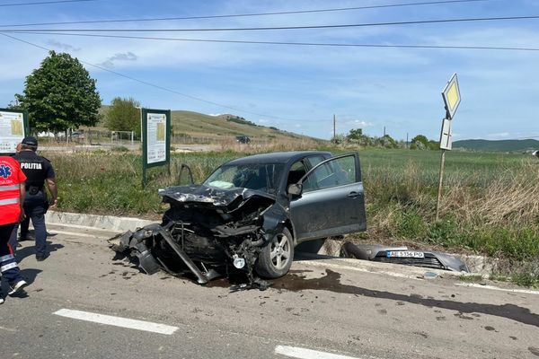 VIDEO FOTO Accident teribil în Tulcea. Trei ucraineni au ajuns la spital