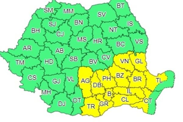 Cod galben de vijelii, ploi torențiale și grindină în județul Tulcea