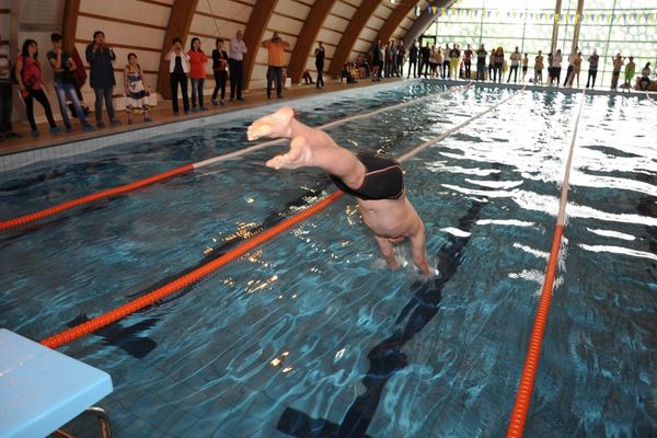Cursuri gratuite de înot la Tulcea