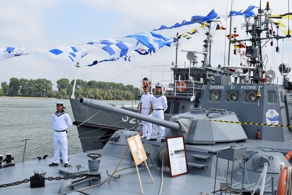 FOTO Ziua Porților Deschise, în portul militar Tulcea