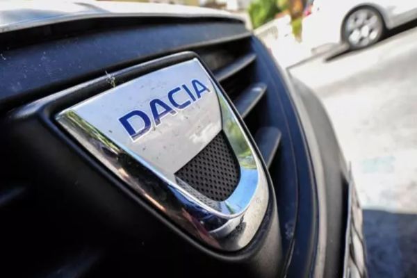 ATENȚIE la „campania” cu premii de la Dacia. Este un atac de tip „scam”, spun reprezentanții companiei