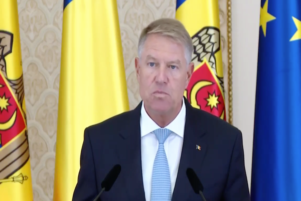 Klaus Iohannis, mesaj de Ziua Independenței Ucrainei: Reiterez sprijinul ferm al României. Agresiunea rusă trebuie să înceteze