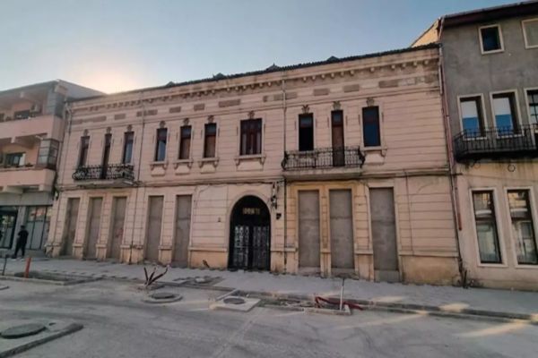Mister total în Constanța: cum și-a cumpărat un fost prefect un monument cu 650.000 de euro
