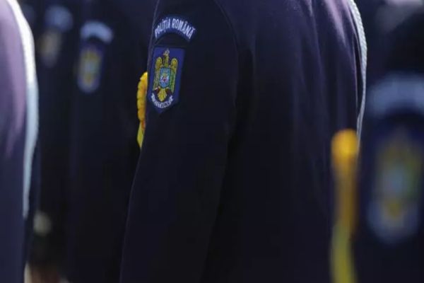 Polițiștii ies în stradă. „Ne-a ajuns cuțitul la os!” Ce revendicări au oamenii legii