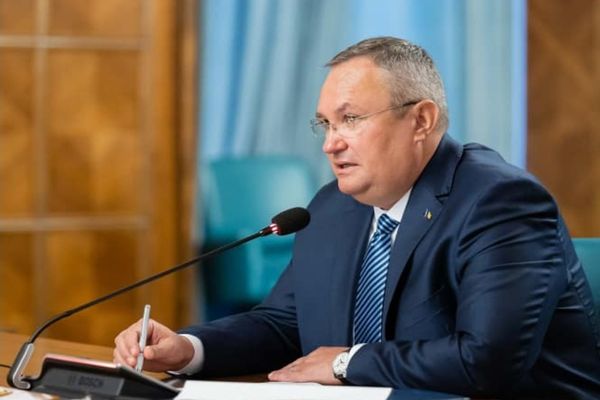 Premierul Nicolae Ciucă: Românii nu trebuie să primească facturi duble. O reducere a prețului mai mult ca acum nu se poate