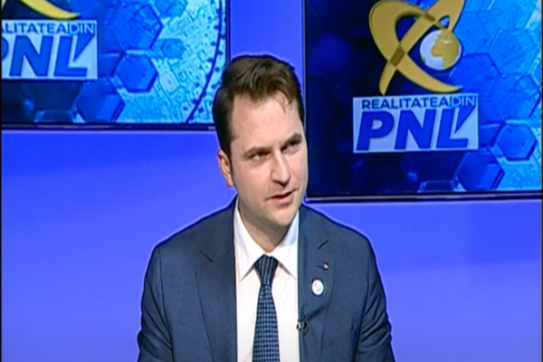 Ministrul Burduja: Diferenţa dintre un politician şi un lider este că primul se gândeşte la următoarele alegeri, în timp ce al doilea la următoarele generaţii