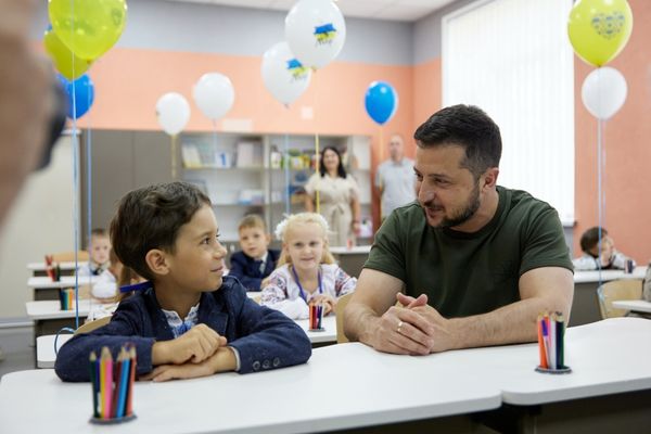 Cum a început anul școlar în Ucraina - Măsuri anti-bombă luate de autorități pentru elevi