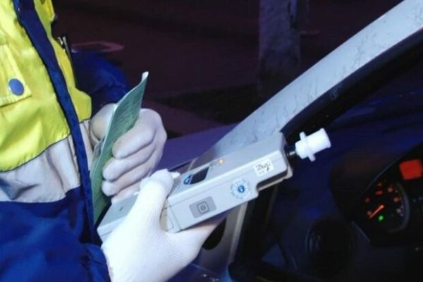 Gălățean prins băut la volan, pe străzile din Tulcea