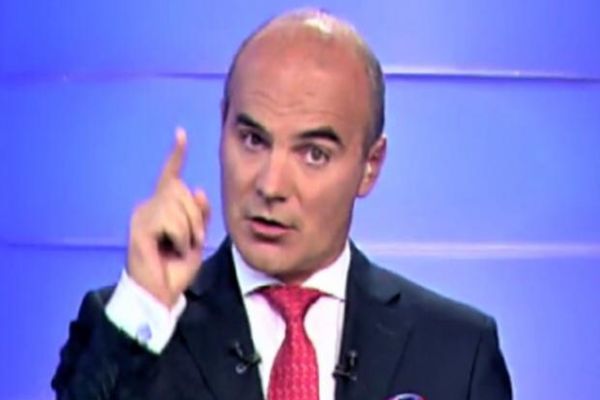 Rareș Bogdan, avertisment în criza facturilor românilor: „Trebuie presiune pe furnizori. Băieți, nu sunteți într-un stat fără câini!”