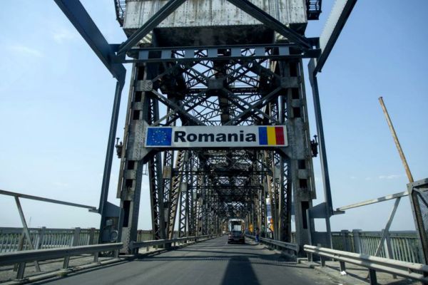 Poliţia de Frontieră: Numărul cetăţenilor ucraineni care au intrat în România a trecut de 2,9 milioane