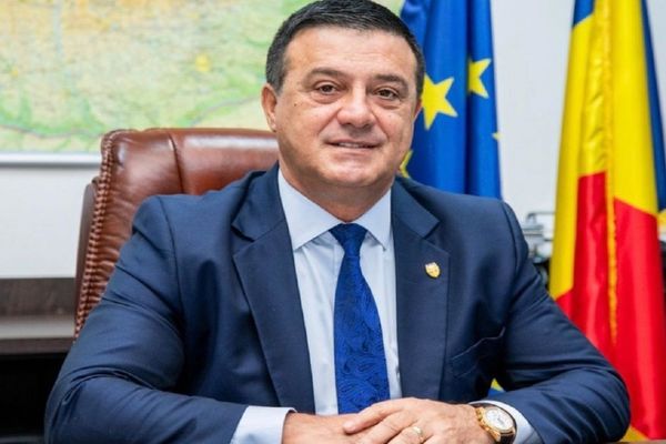 Niculae Bădălău, vicepreședintele Curții de Conturi a României, reținut de DNA,. Ce ACUZAȚII i se aduc